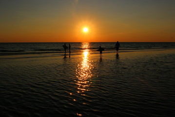 Fototapeta na wymiar Sunset silhouette, Siesta Key, Florida