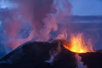 Meubelstickers Vulkaanuitbarsting © klikk