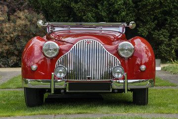 Obraz na płótnie Canvas old red veritas sports car