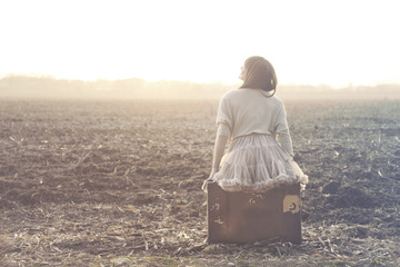 Travel woman resting looking at the landscape