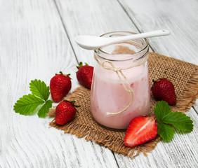 yogurt with fresh strawberries