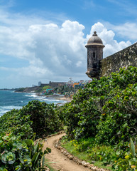 Fototapeta na wymiar Old San Juan Paseo del Morro