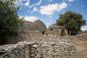 Obraz premium Bories en pierres sèches à Gordes - Luberon - Provence