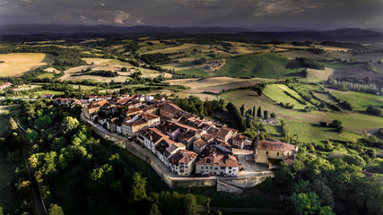 Village de Carla Bayle