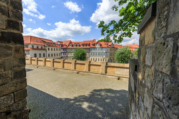 Fototapeta na wymiar Halberstadt - Blick vom Domplatz auf die Peterstreppe