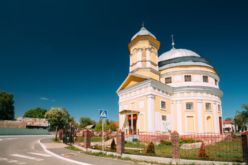 Fototapeta na wymiar Chachersk, Belarus. Transfiguration Church. Orthodox Church At Sunny