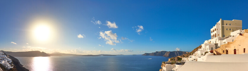 Obraz premium Sunset over Oia village, Santorini island in Greece.