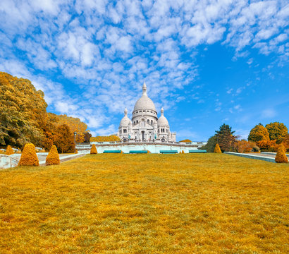 Basilica of Sacre-Coeur in Montmartre, Paris