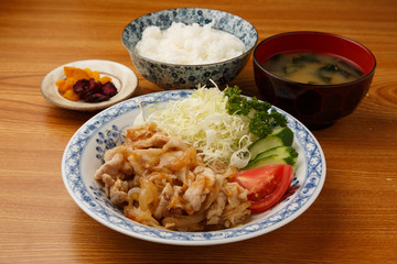 豚肉の生姜焼き