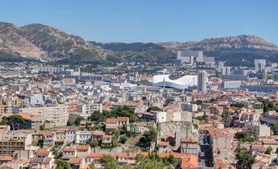 Fototapeta na wymiar Panorama sur Marseille depuis notre dame de la garde