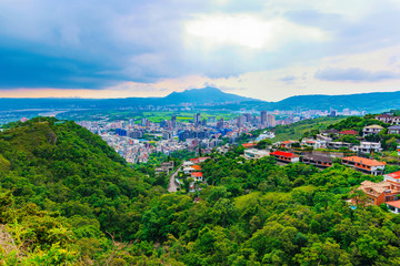 Fototapeta na wymiar Mountain view of Taipei