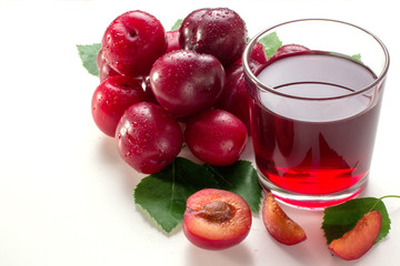 Plum juice with plums