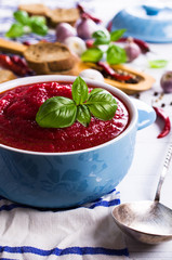 Beetroot soup with spices