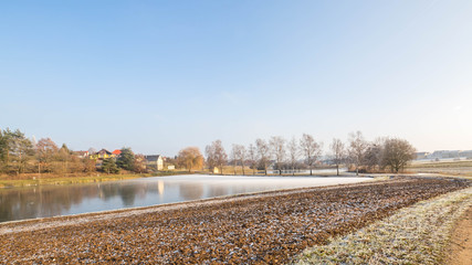 Winterlandschaft im Dorf
