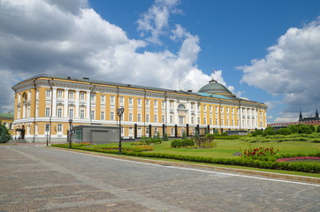 Fototapeta na wymiar The Senate building in the Moscow Kremlin, Moscow, Russia