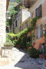 Fototapeta na wymiar Maison de provence