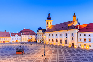 Fototapeta na wymiar Sibiu, Romania. Large Square (Piata Mare) with the City Hall and Brukenthal palace in Transylvania.