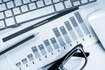 Preparing average sales report
