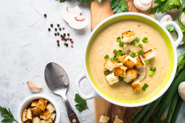 Creamy Mushroom Soup with croutons