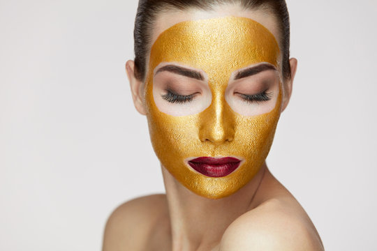 Gold face paint