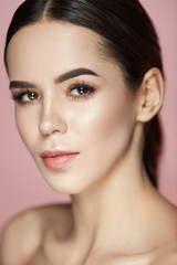 Fototapeta premium Beauty Makeup. Closeup Of Gorgeous Woman Face With Soft Skin