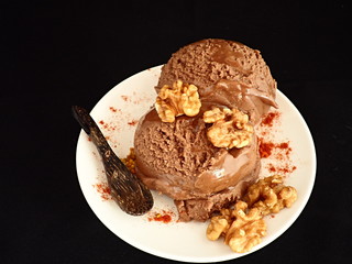 helado chocolate nueces 2