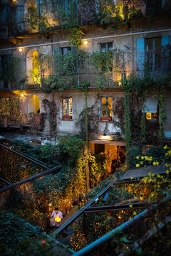 Casa di ringhiera milanese