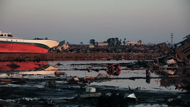 Tsunami :  04/30/2011 Fukushima japan  