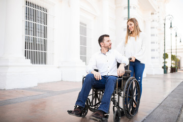 Man and girlfriend on a date in the city