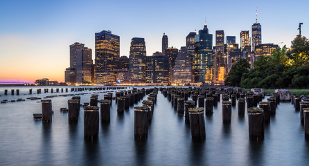 Fototapeta premium Illuminated Manhattan view