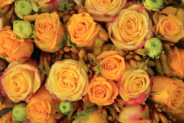 Mixed yellow bridal roses