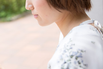 笑顔が素敵な日本女性
