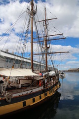 Segelschiff im Hafen von Hobart