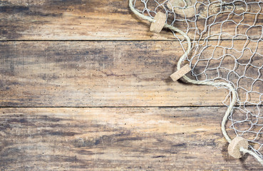 Fischer Netz auf Holz Hintergrund mit Textfreiraum - 164397536