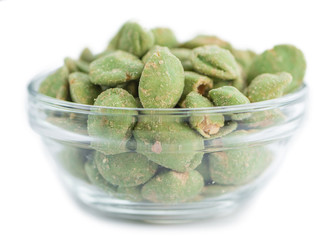 Wasabi coated Peanuts (isolated on white)