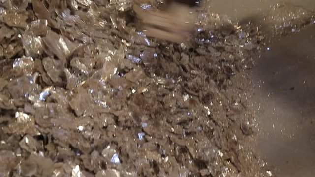 Slavery in Asia. Unskilled workers. Mining of mica. India.