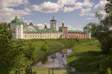 Fototapeta premium Николо-Пешношский мужской монастырь.