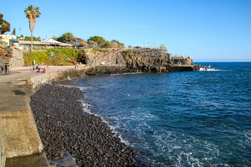 LIDO und Lido-Promenade in Funchal auf der Insel Madeira, Portugal