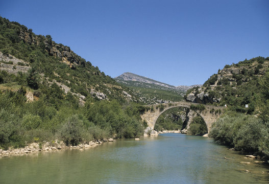 Pont romain de Rodellar, Rio Mascun, Parc naturel de la Sierra et des gorges de Guara, Province de Huesca, Espagne