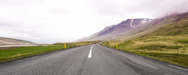 Icelandic route sourranded by mountains 