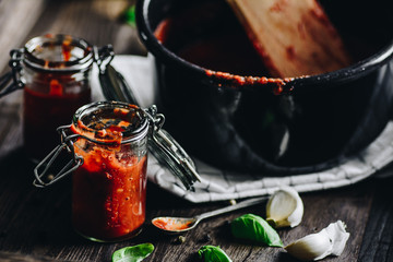 Homemade tomato pizza sauce and igredients of pizza sauce