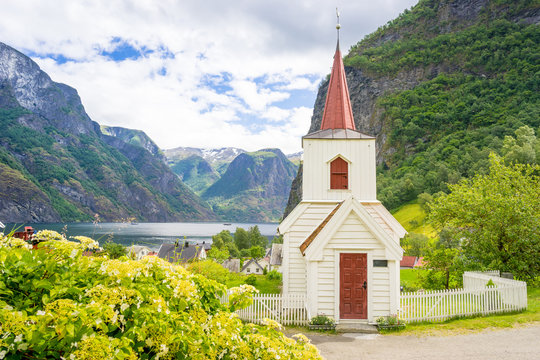Stabkirche in Undredal, Norwegen