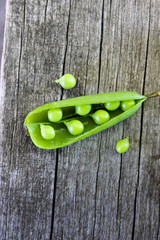 Fresh green peas.