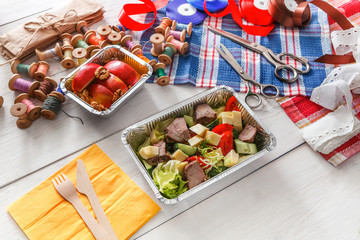 Lunch box healthy food delivery for dressmaker