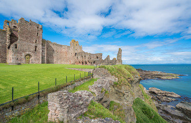 Tantallon Castle, semi-ruined mid-14th-century fortress, located 5 kilometres east of North...