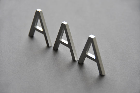 AAA, triple A, Prime, Ratingcode, Buchstabe, Rating, Ratingagenturen, Bonit&auml;t, Geld, Euro, Dollar, Kreditw&uuml;rdigkeit, Bewertung, Einsch&auml;tzung, Risiko, Analyse, Analysten, Finanzen, Investition