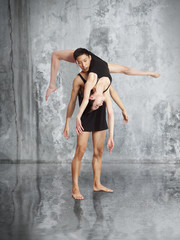 Fototapeta na wymiar Pair of dancing contemporary dance