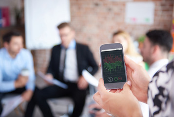 Reading diagrams on phone screen