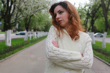girl portrait spring tree