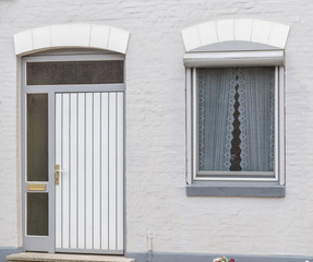 Holztür eines Eingangsbereiches